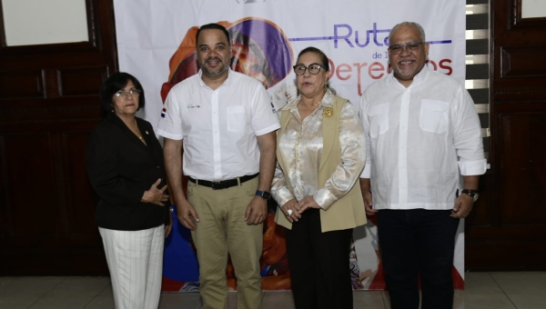 Promipyme participa en "Ruta de los Derechos" en Santiago